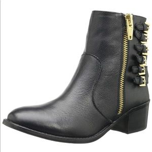 DV by Dolce Vita Meeks bootie sz 8